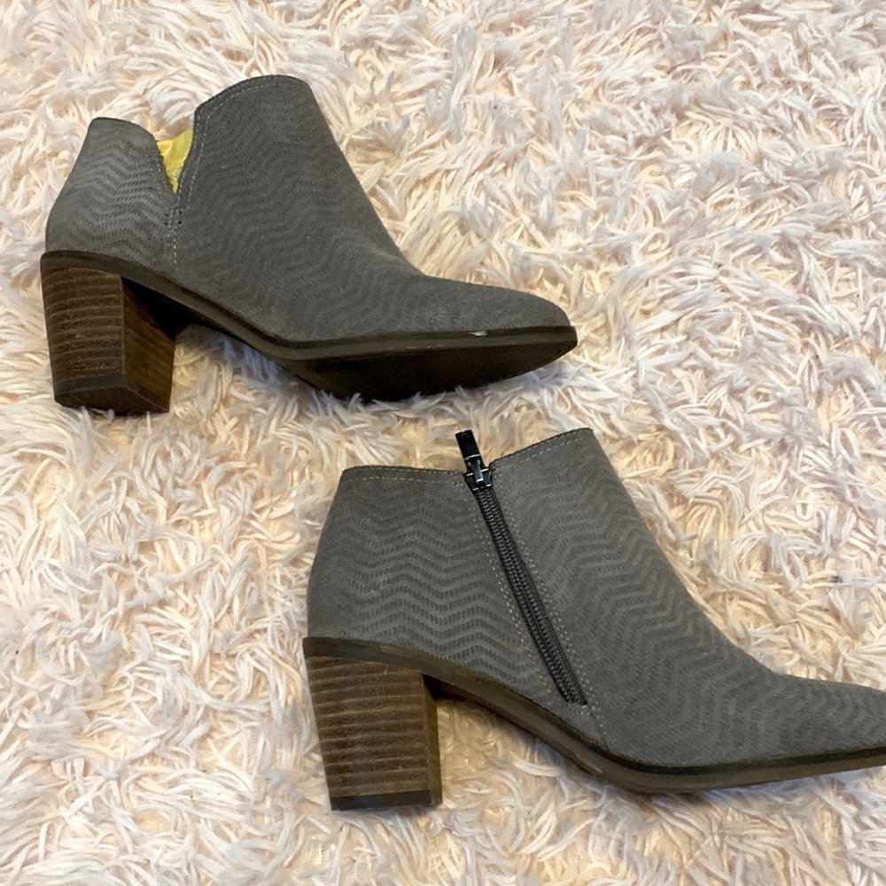 Lucky brand Lp- Pickla bootie